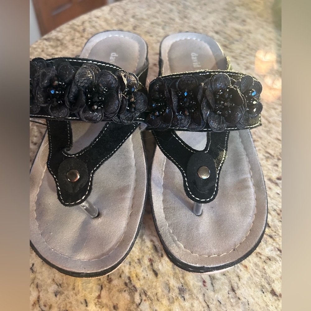 David Tate Garden Wedge sandals. New?? Size 7.5W Adjustable beaded floral detail